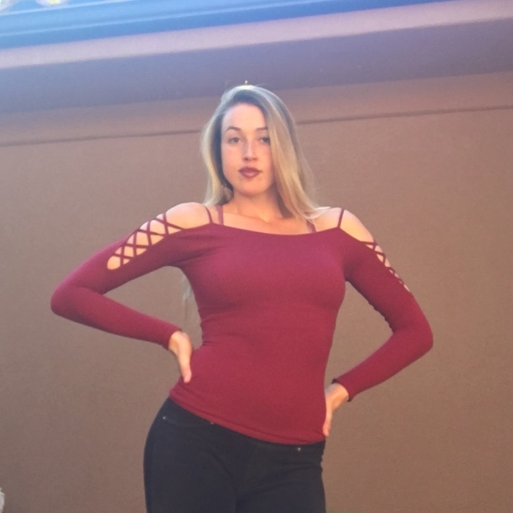 ♥️ Free People lace up sides sexy long sleeve top